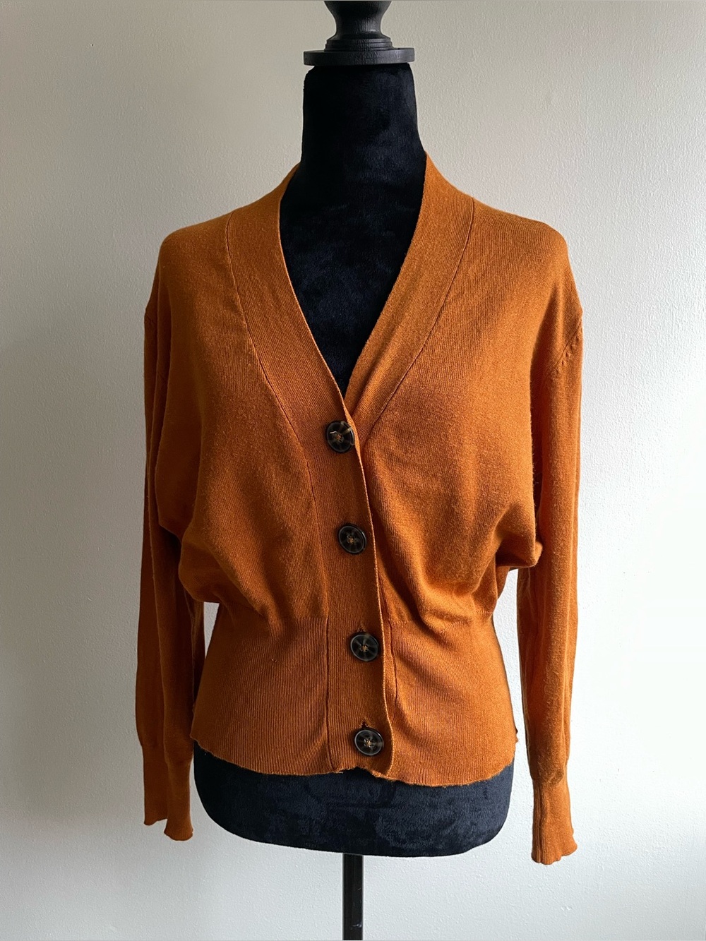 Zara Knit Burnt Orange V-Neck Button Cardigan Size M Lightweight Sweater